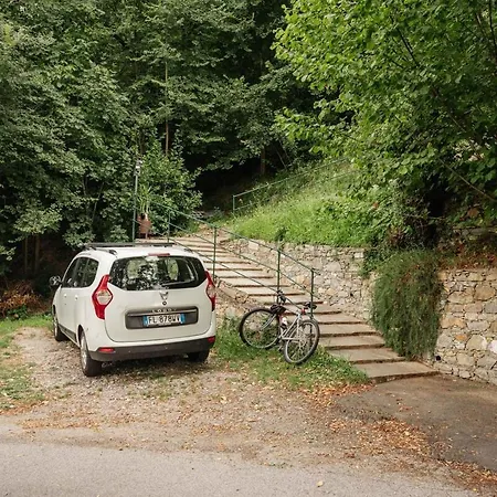 8 Beds- Surrounded By Greenery With Parking 別荘